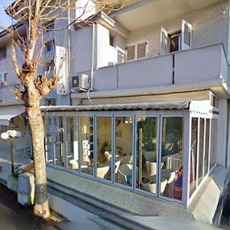 Viserbella di Rimini Hotel Silvia מראה חיצוני תמונה